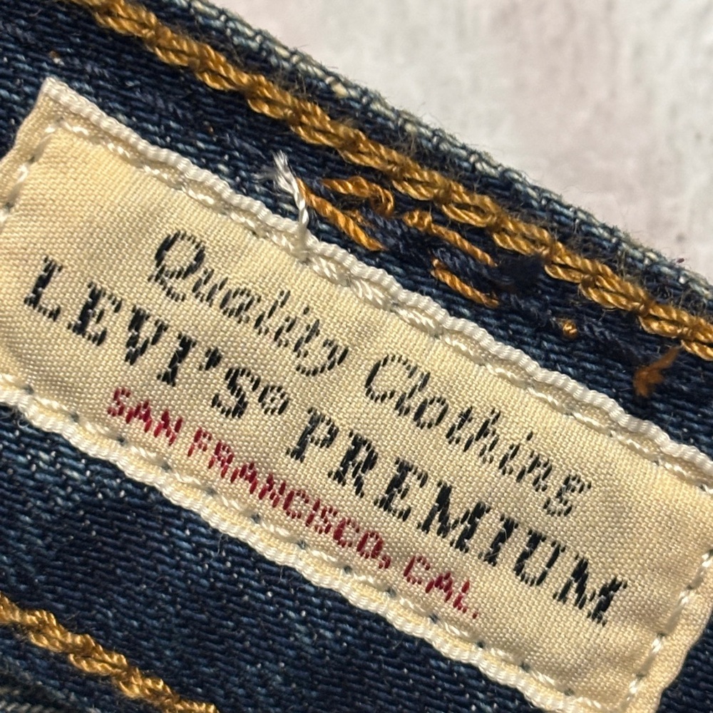 Levi's 501 Button Dark Blue Jean Shorts! 29 Brand new! 🌺 - Picture 9 of 10